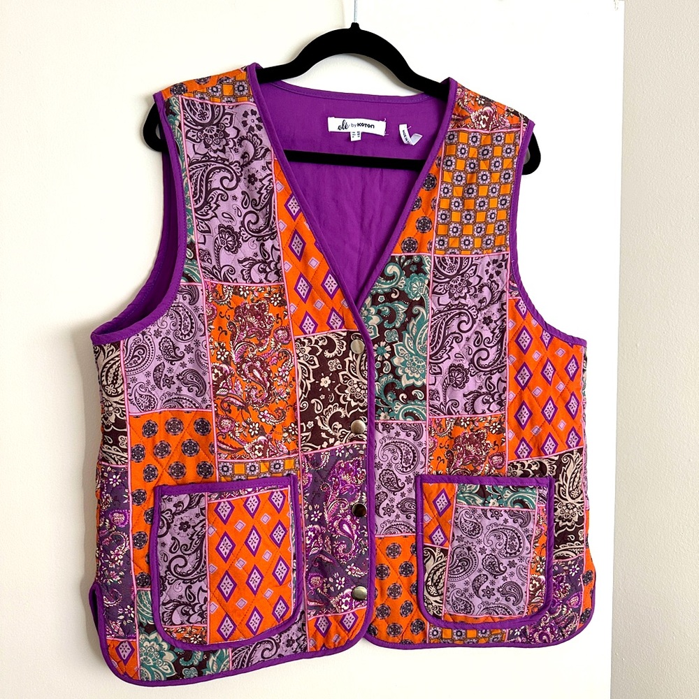 Vest in ethnic style